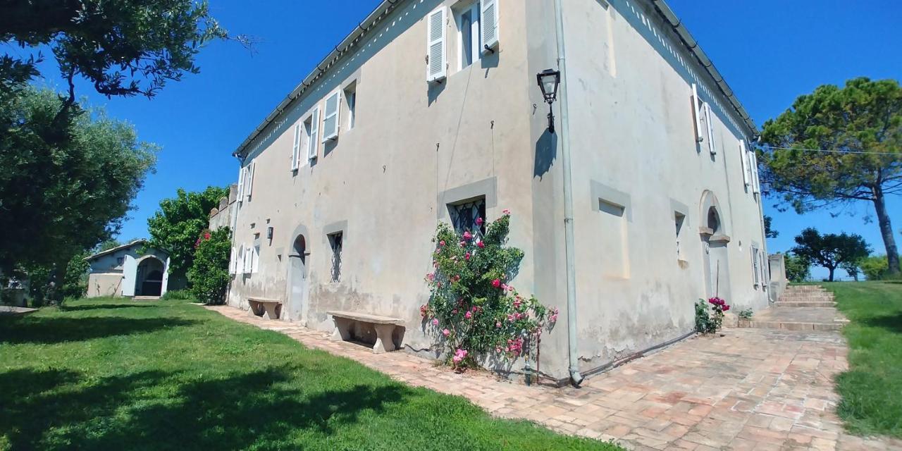 Agriturismo Mondomini Campofilone Eksteriør bilde